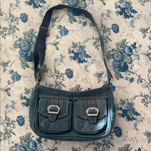 Stylish Denim Shoulder Bag with Front Pockets
